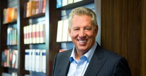 Belajar dari John Maxwell